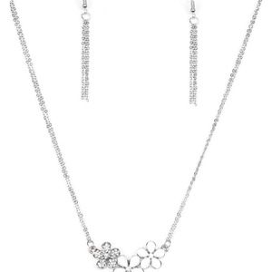 Silver floral necklace and bracelet set